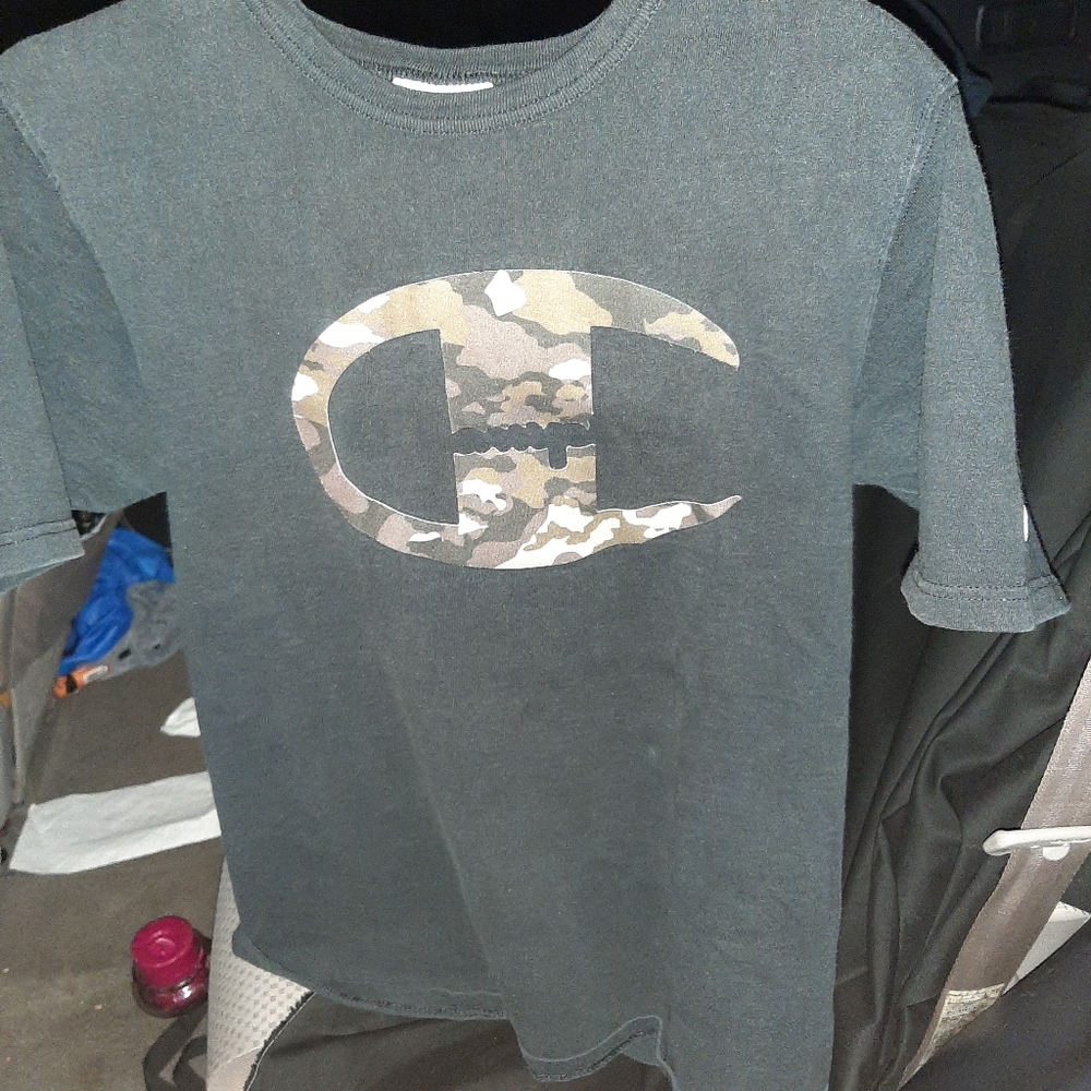 Vintage Champion T- shirt Camo Style